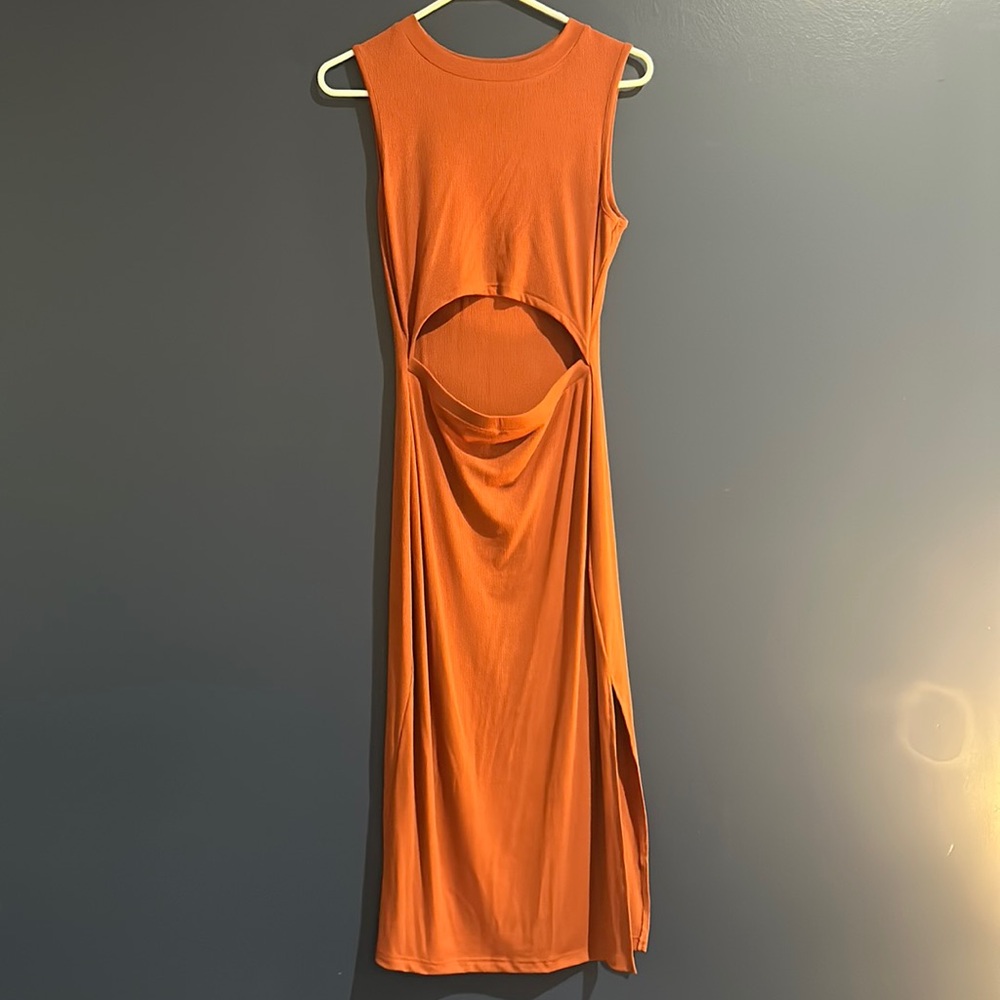 Gorgeous burnt orange cut out dress. New, never worn! Size large.